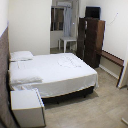 Novo Hotel Douglas Balneário Camboriú Buitenkant foto
