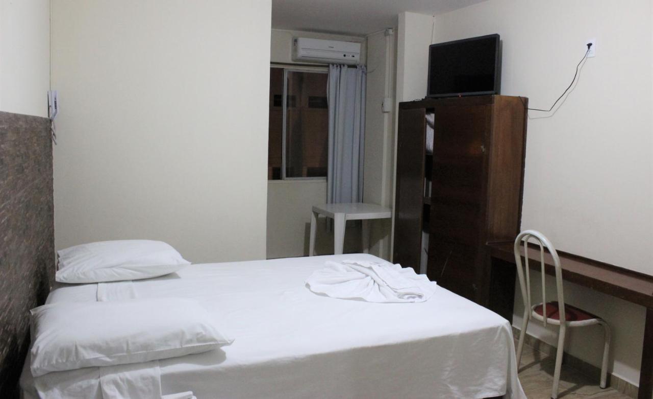 Novo Hotel Douglas Balneário Camboriú Buitenkant foto